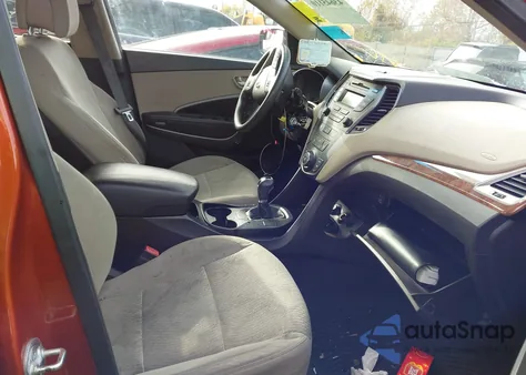 2016 Hyundai Santa Fe Sport 2.4L из США, поврежденный, VIN 5XYZT3LB7GG351182